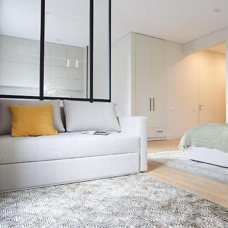 Lovely Uncle Botanical Gardens Studio W Balcony Kiew Exterior foto